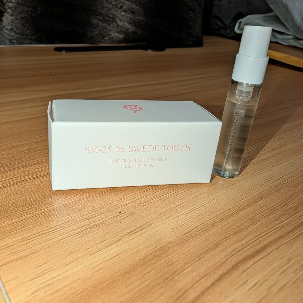 Snif Swede Tooth Fragrance 2ml NIB watermelon candy fragrance